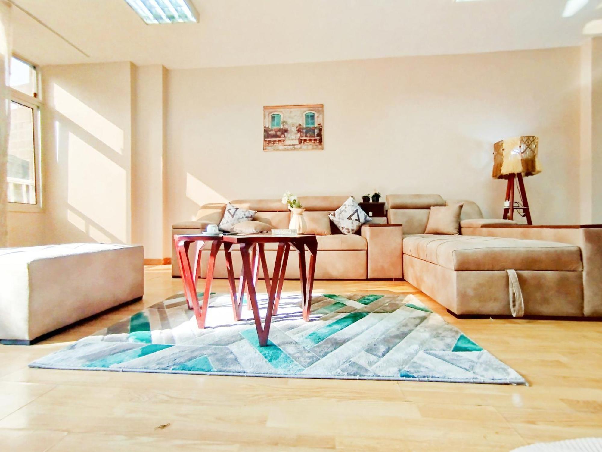 Garden City Apartment In Downtown Kairo Exteriör bild